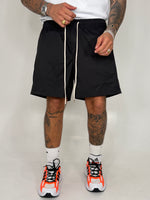 SHORT ESSENTIAL RELAXED FIT