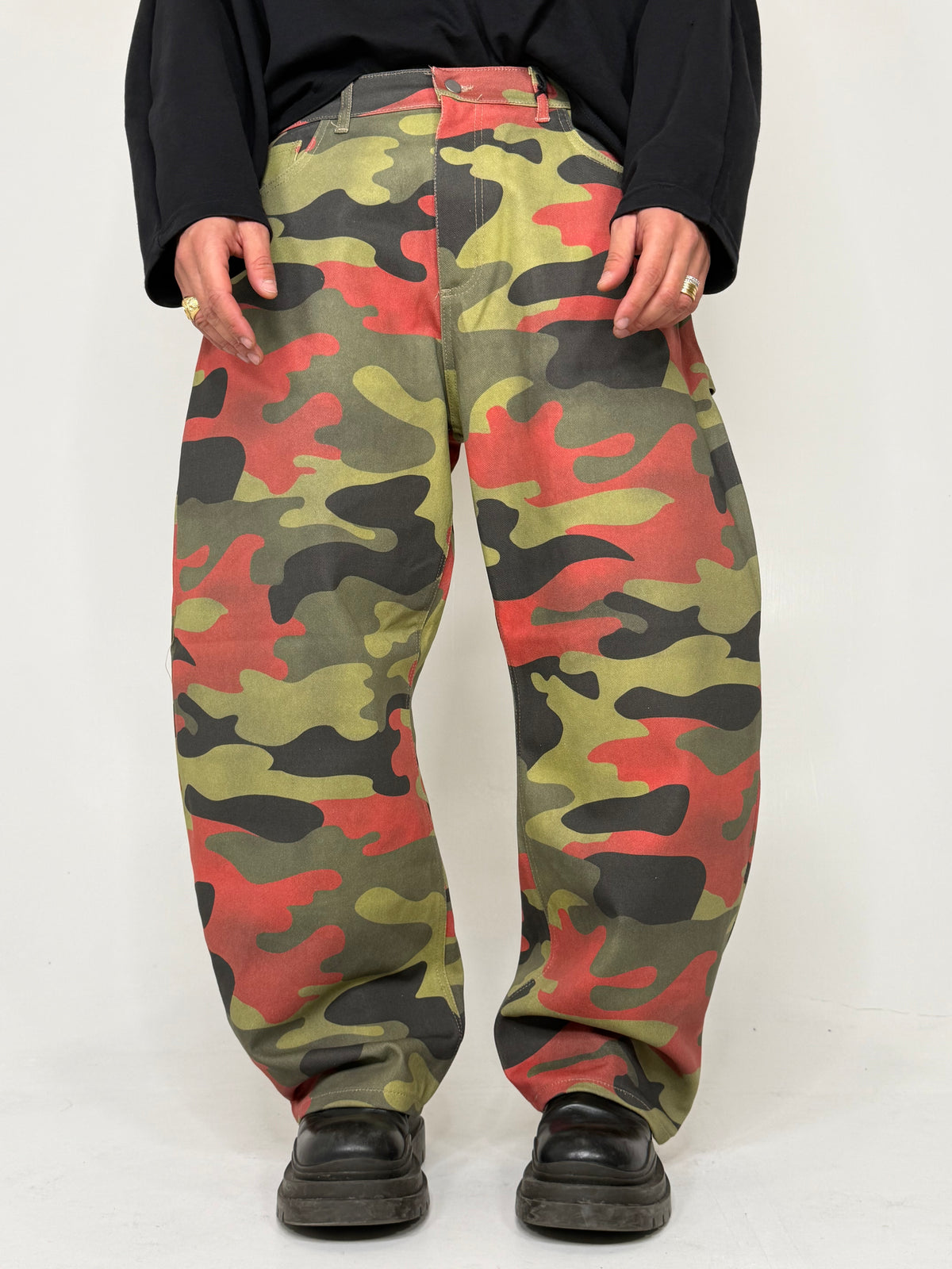 JEANS BALLOON CAMOUFLAGE RED - lab22shop