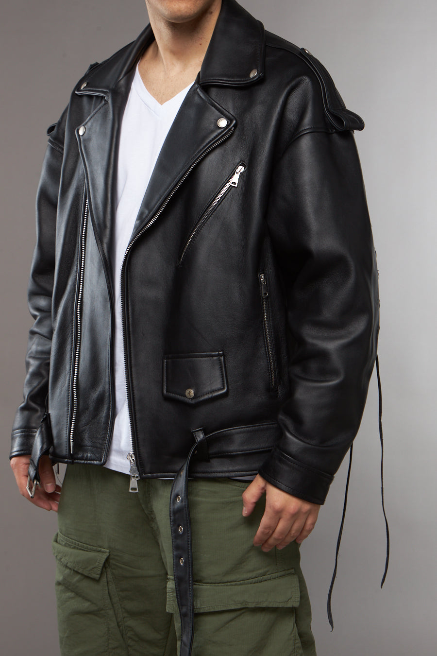 CHIODO OVERSIZE SPALLA SCESA CON LACCI NERO - lab22shop