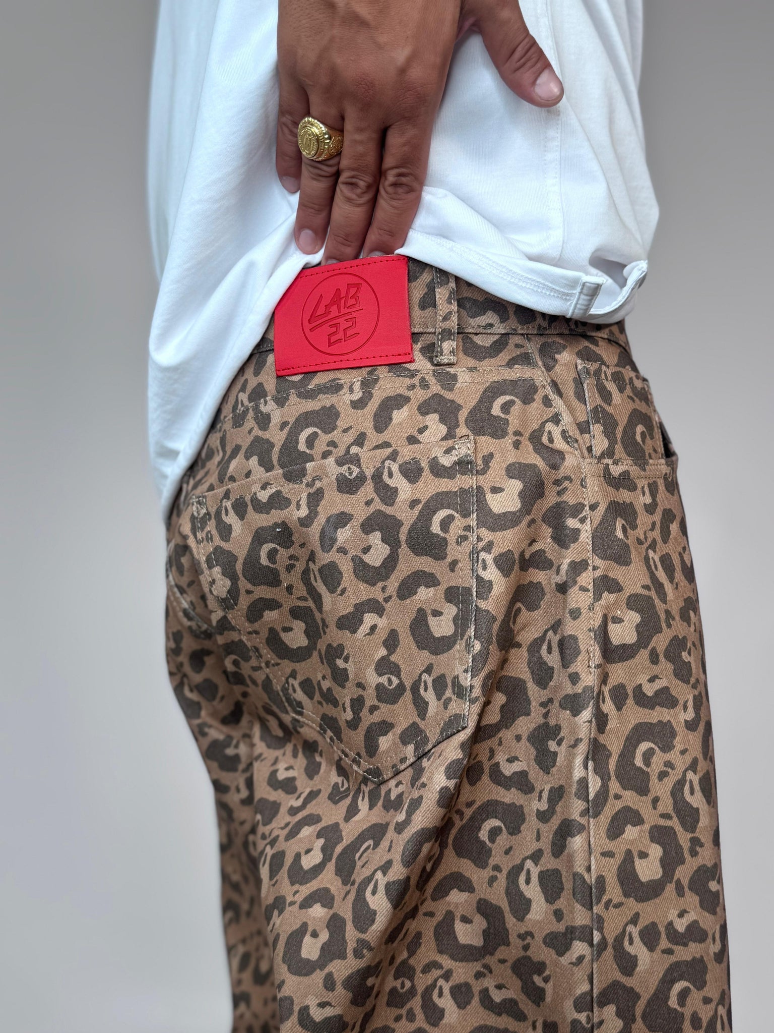 Balloon jeans maculato