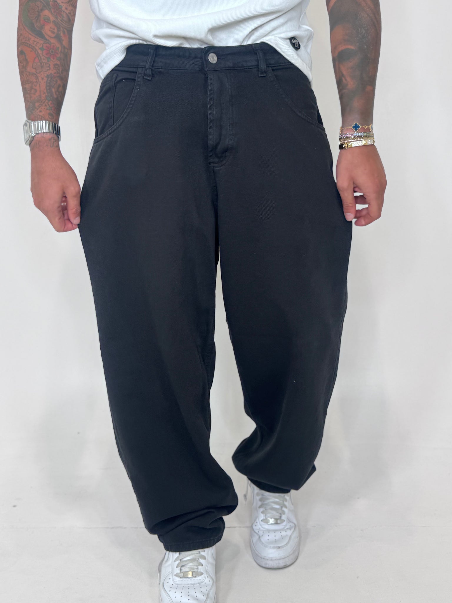 JEANS BLACK