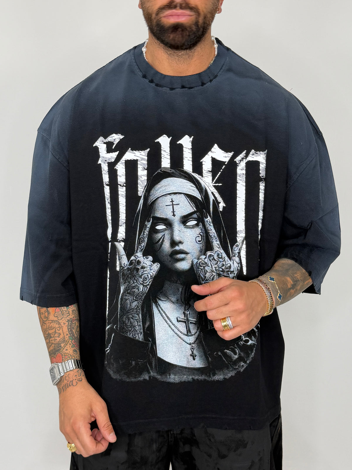 BLACK TEE - lab22shop
