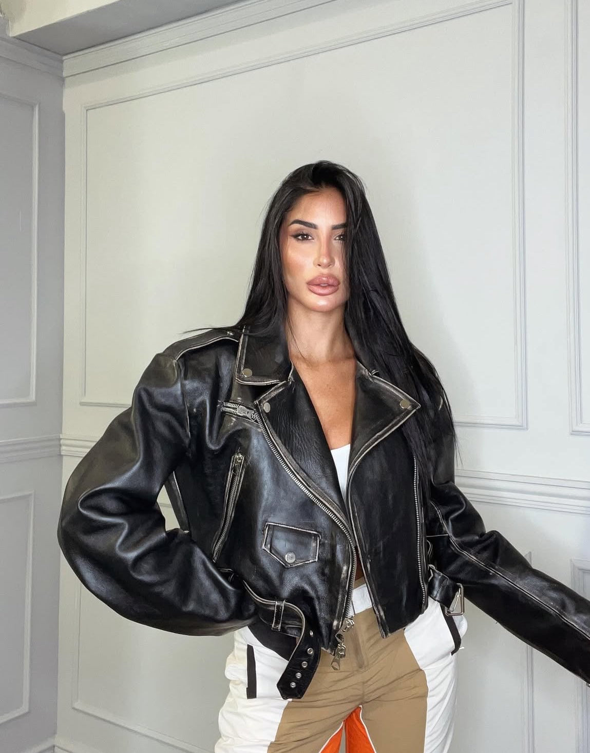 Giacca in pelle spalline over crop