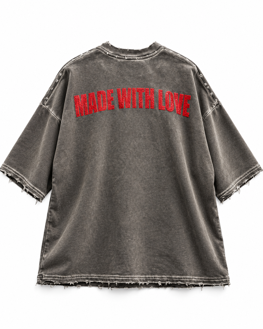 T-SHIRT LIMITED EDITION MADE WHIT LOVE