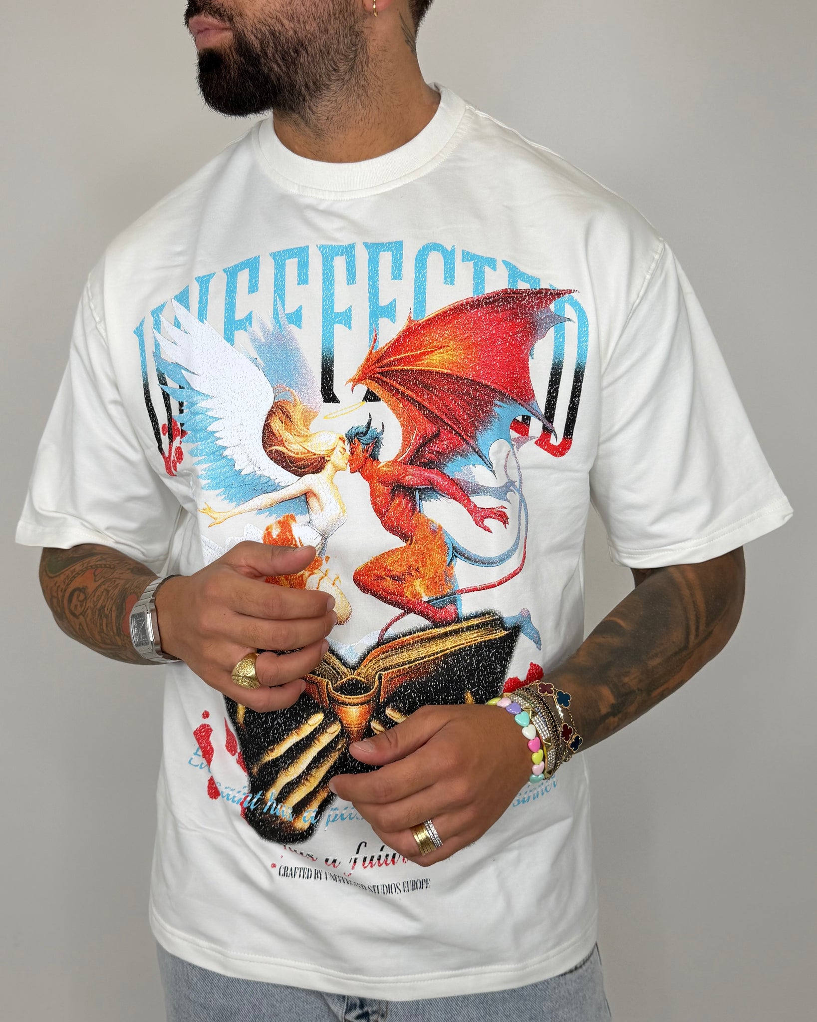 T-Shirt Present