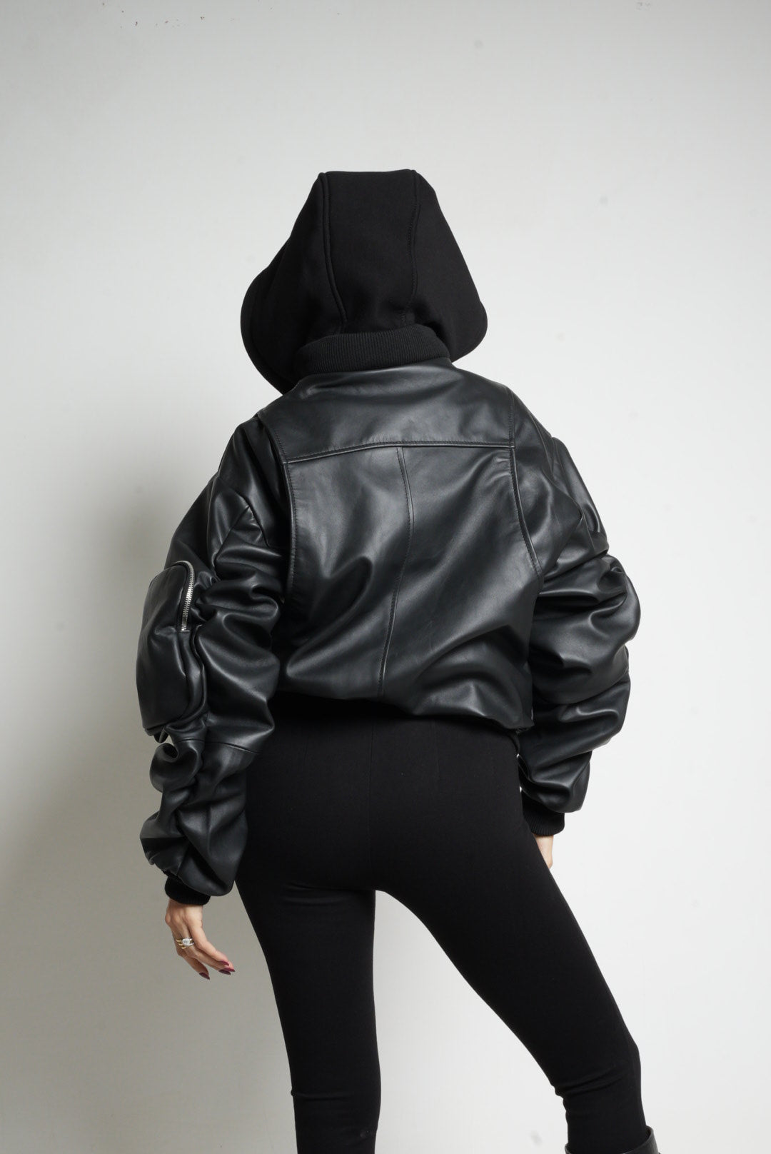 COLLEGE ARRICCIO LADY CON CAPPUCCIO