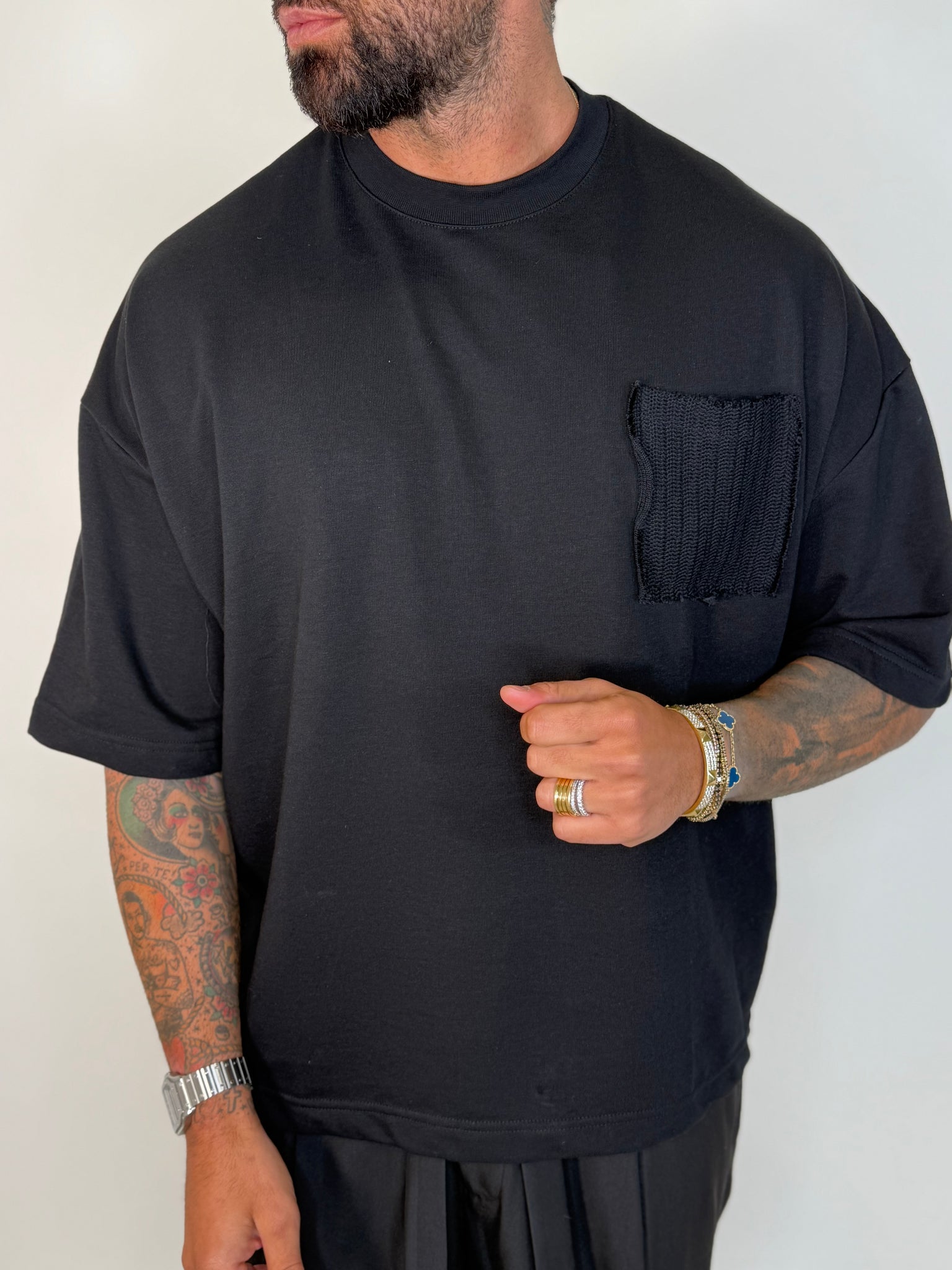 T-SHIRT TASCHINO MAGLINA NERA