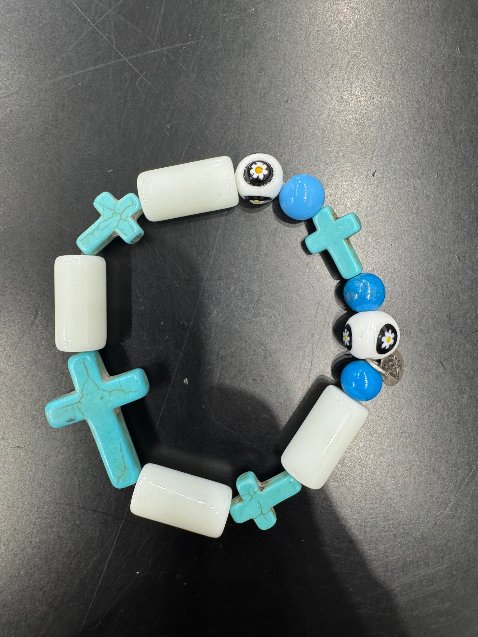Bracciale con croce multicolor