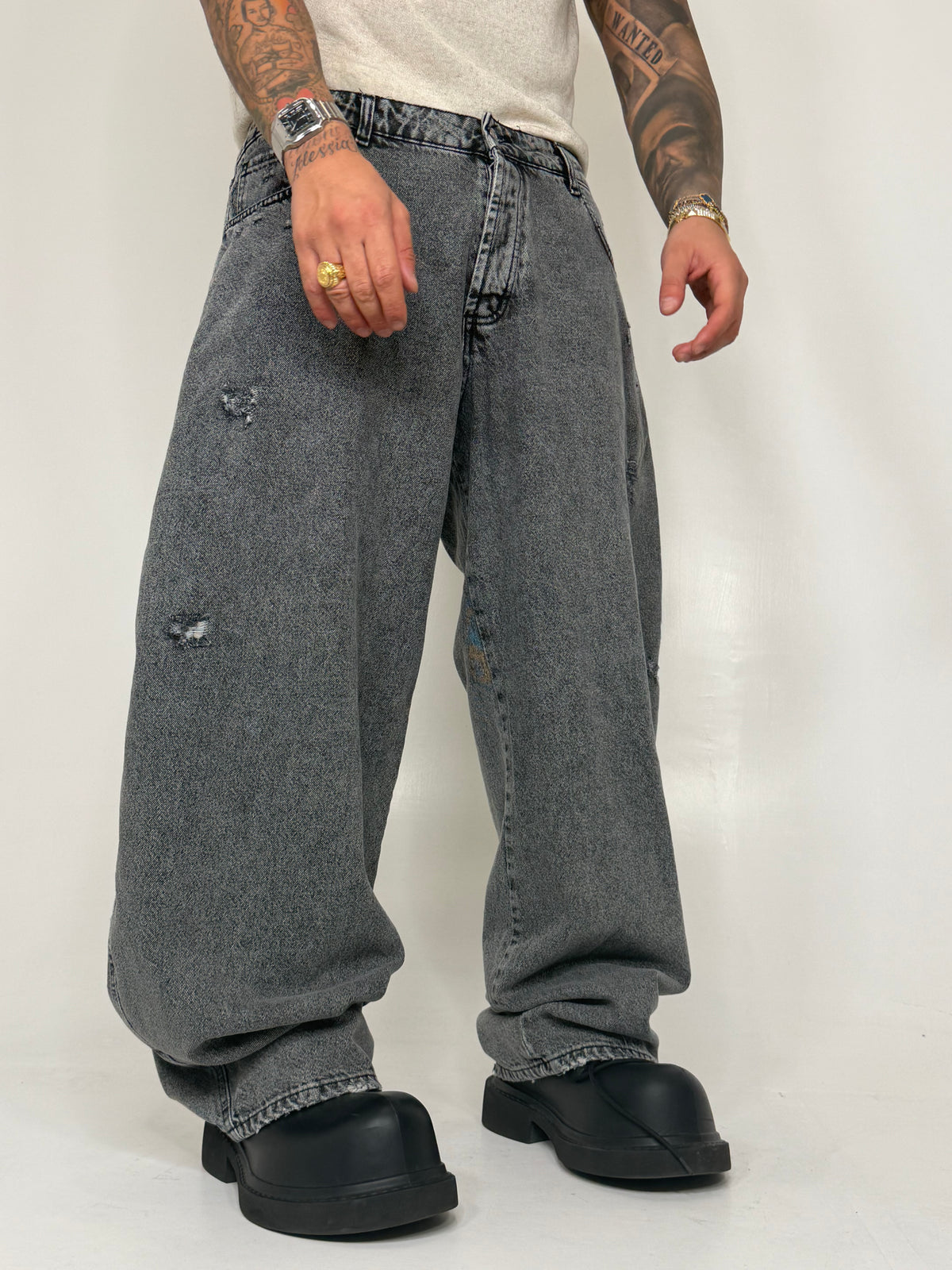 JEANS BALLOON GREY WASHED