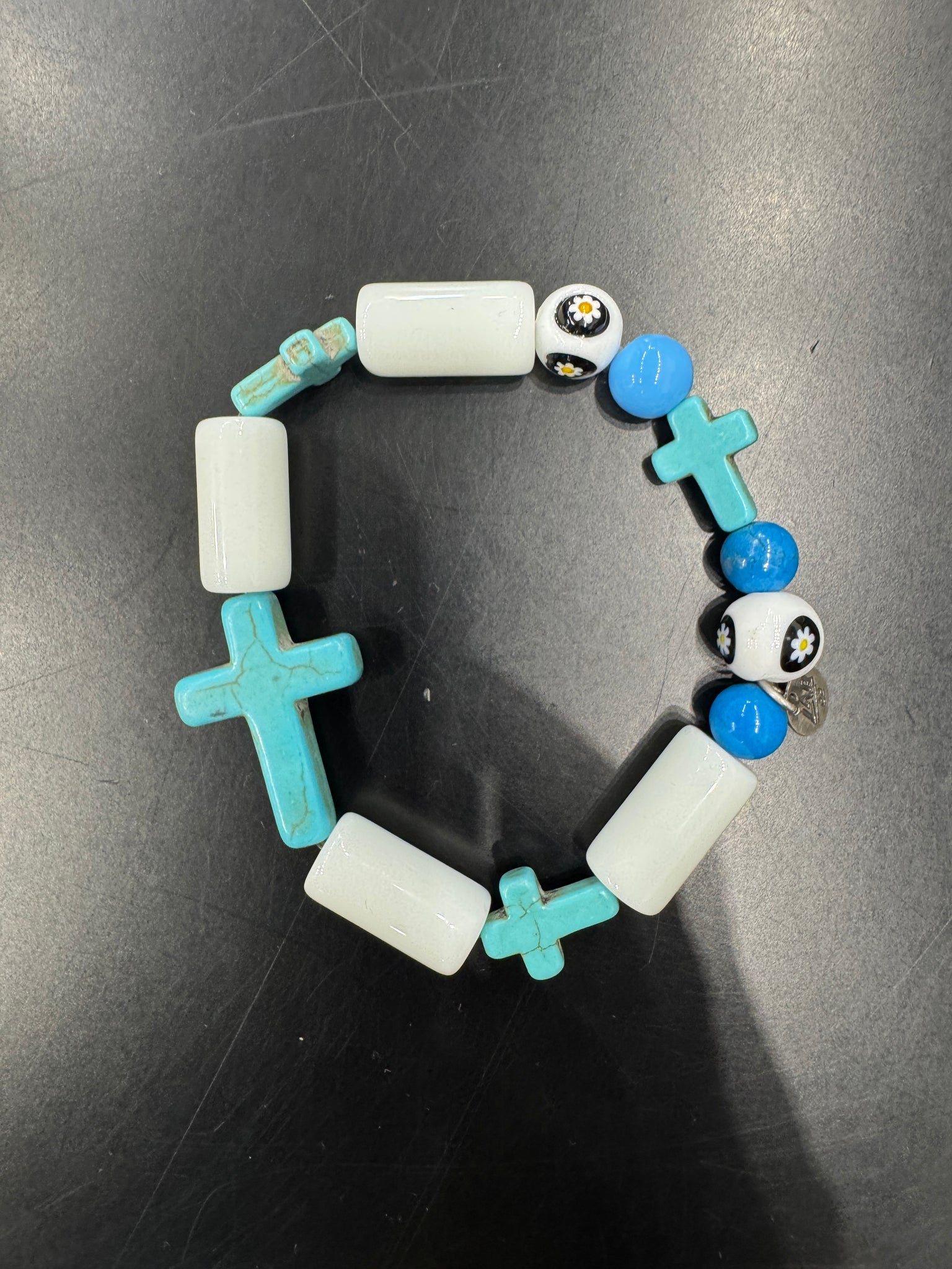 Bracciale con croce multicolor