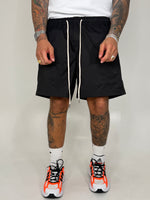 SHORT ESSENTIAL RELAXED FIT