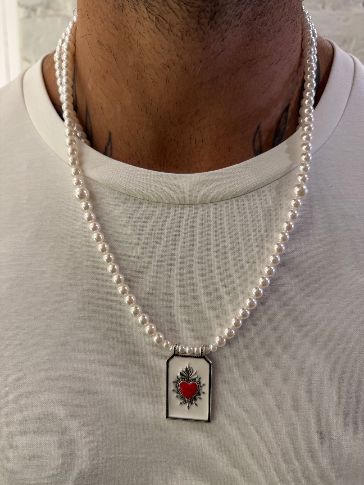 COLLANA PERLE CUORE SACRO