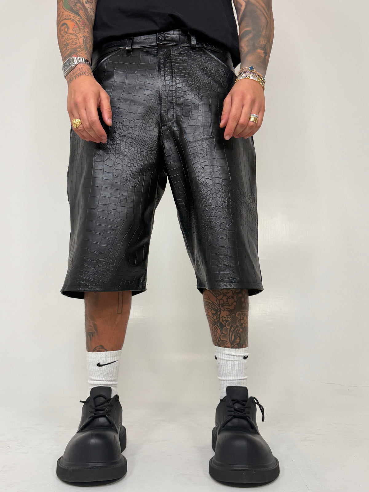 BERMUDA CROCO LEATHER