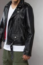 CHIODO CROPPED CON SOFFIETTO PELLE EFFETTO CONSUMATO NERO - lab22shop