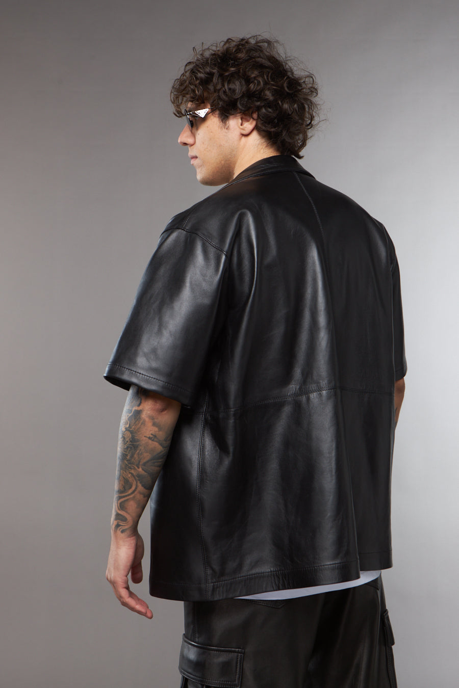 CAMICIA NERA IN PELLE MEZZA MANICA - lab22shop