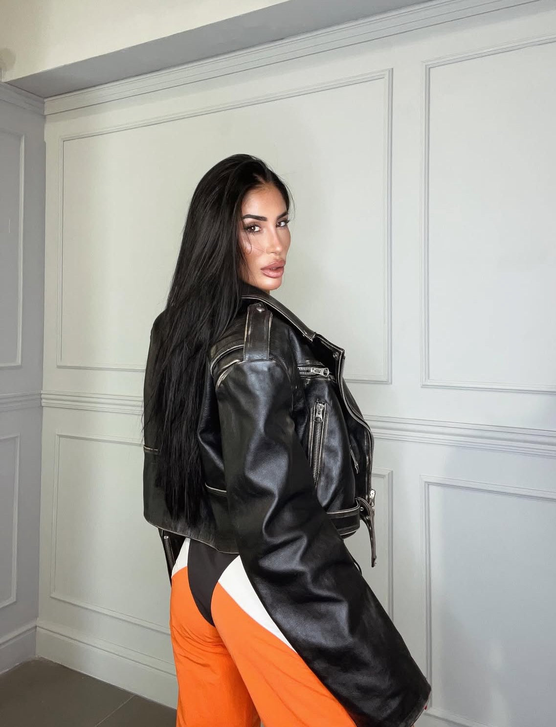 Giacca in pelle spalline over crop