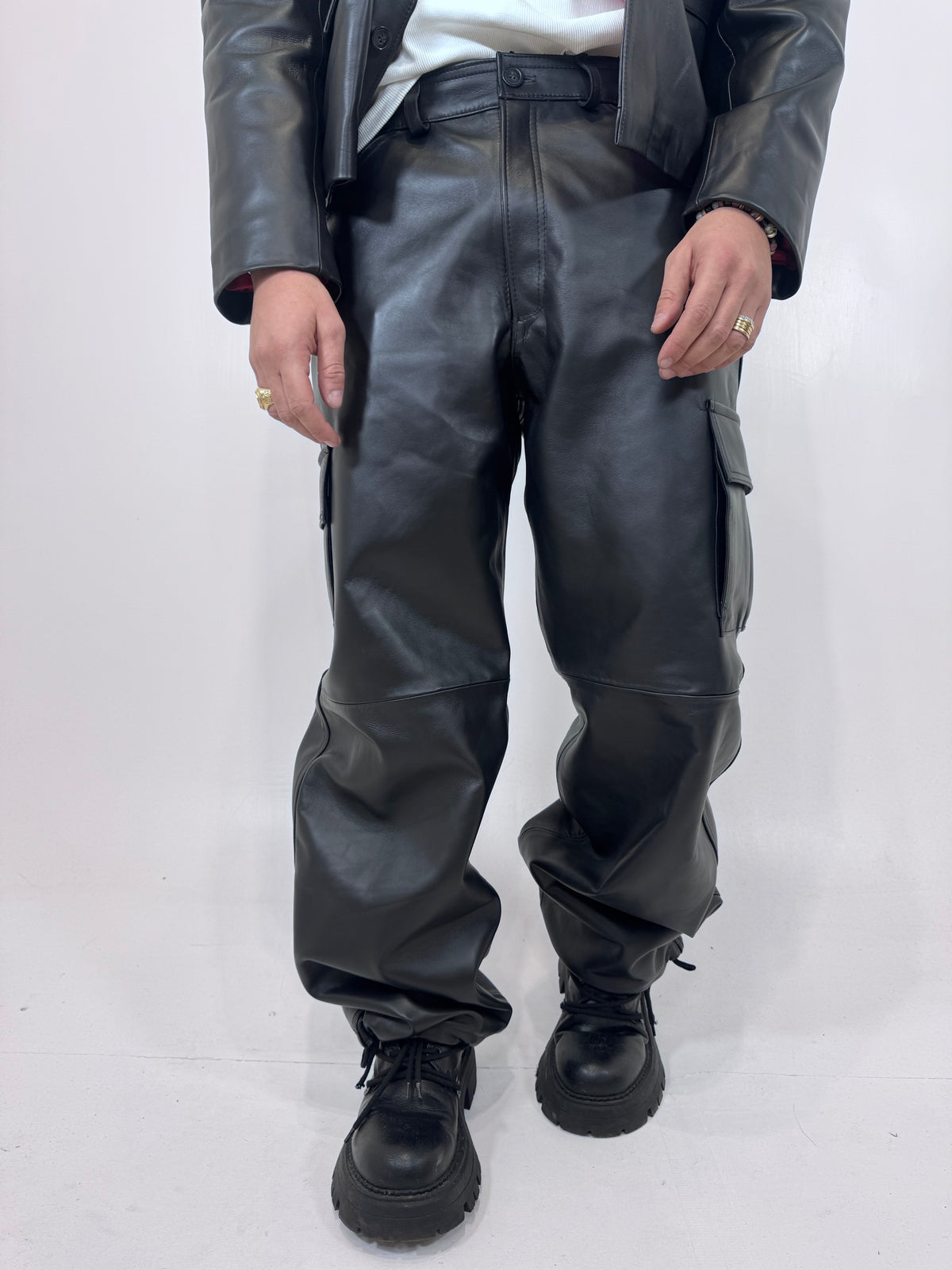 COORD IN PELLE NERO - lab22shop