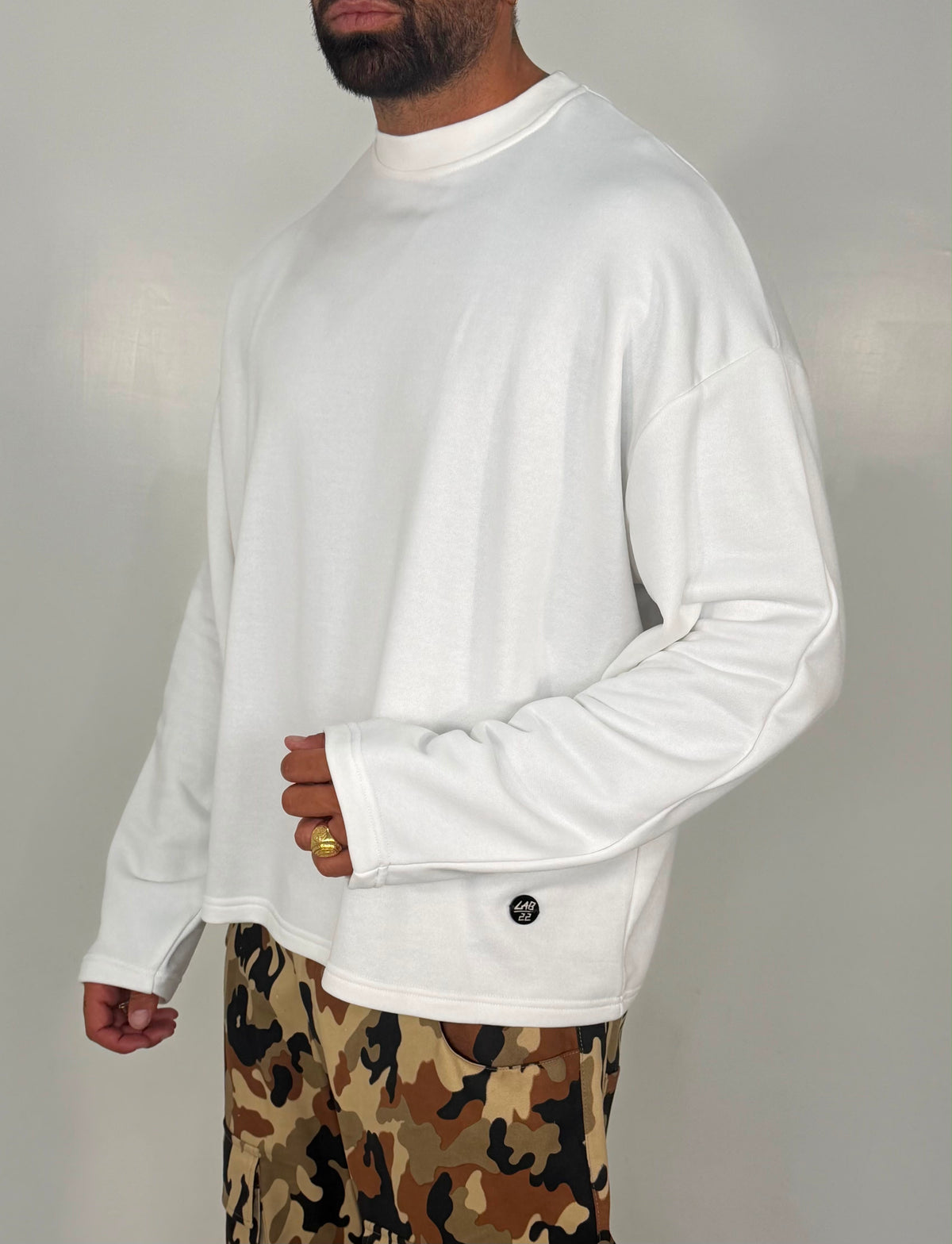 T-SHIRT OVERSIZE MANICHE LUNGHE - lab22shop