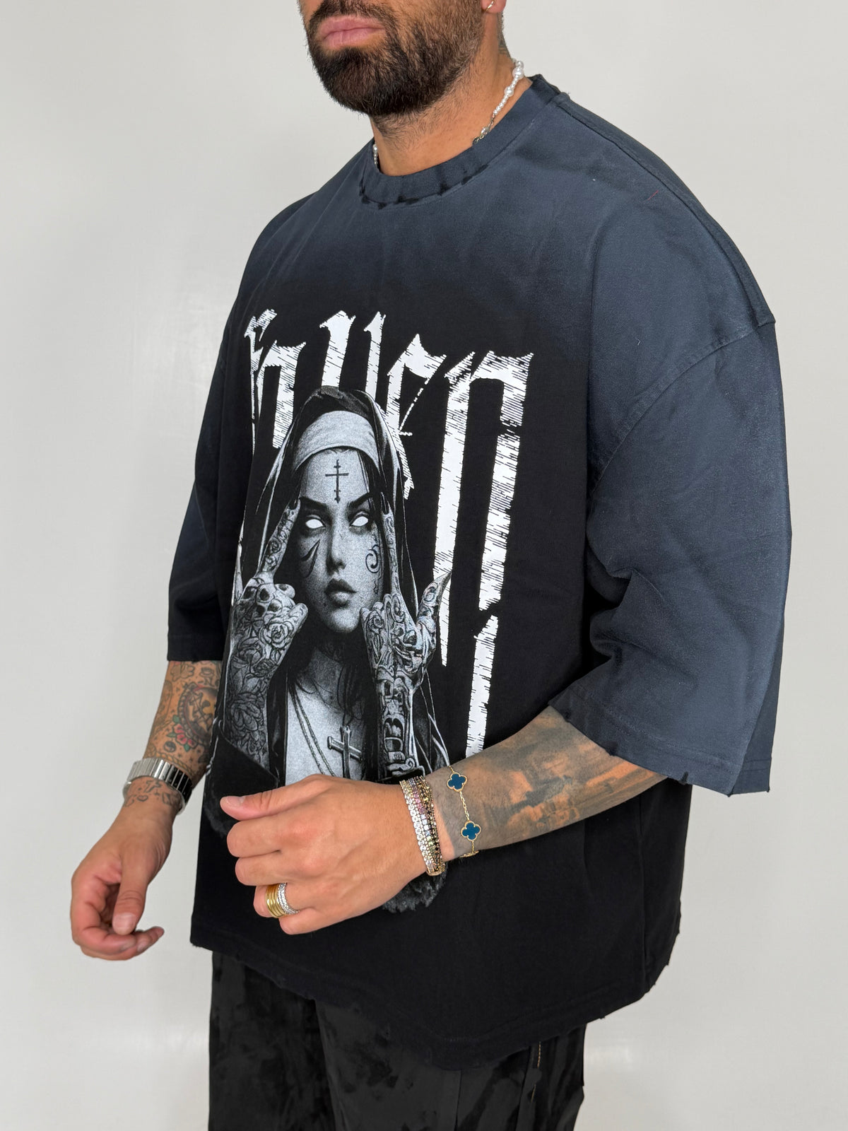 BLACK TEE - lab22shop