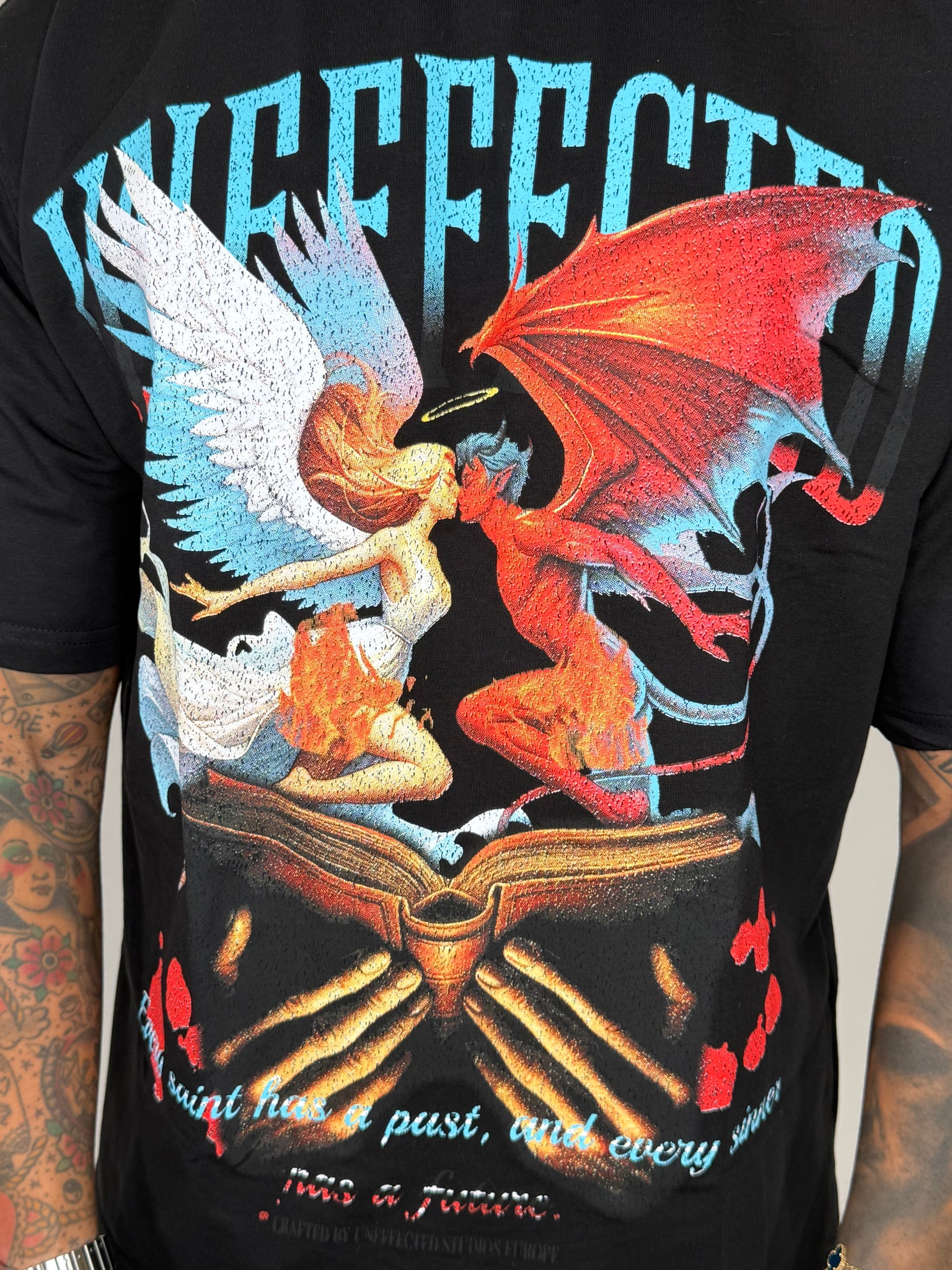 T-Shirt Present