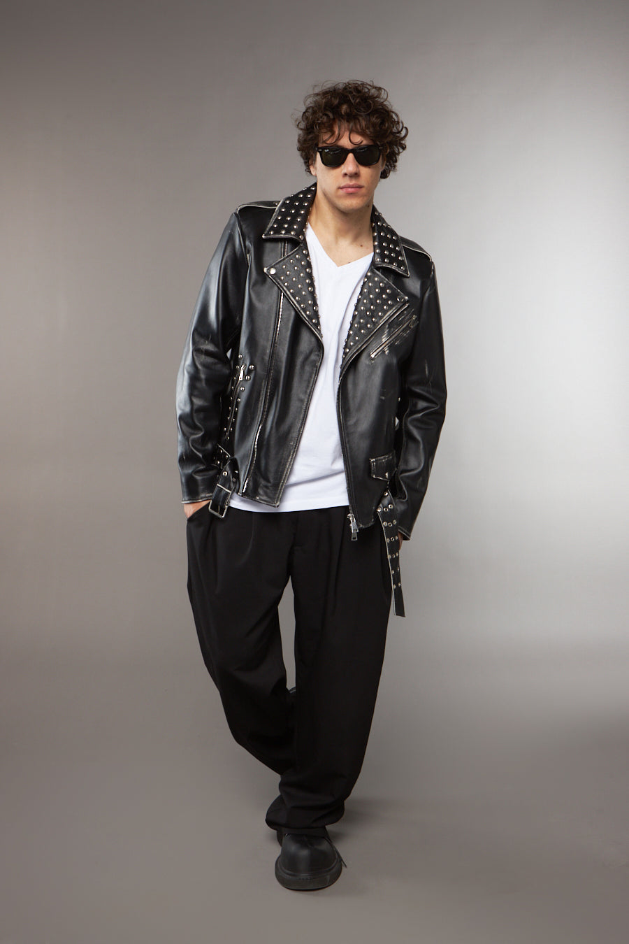CHIODO OVERSIZE BORCHIE IN PELLE NERO - lab22shop