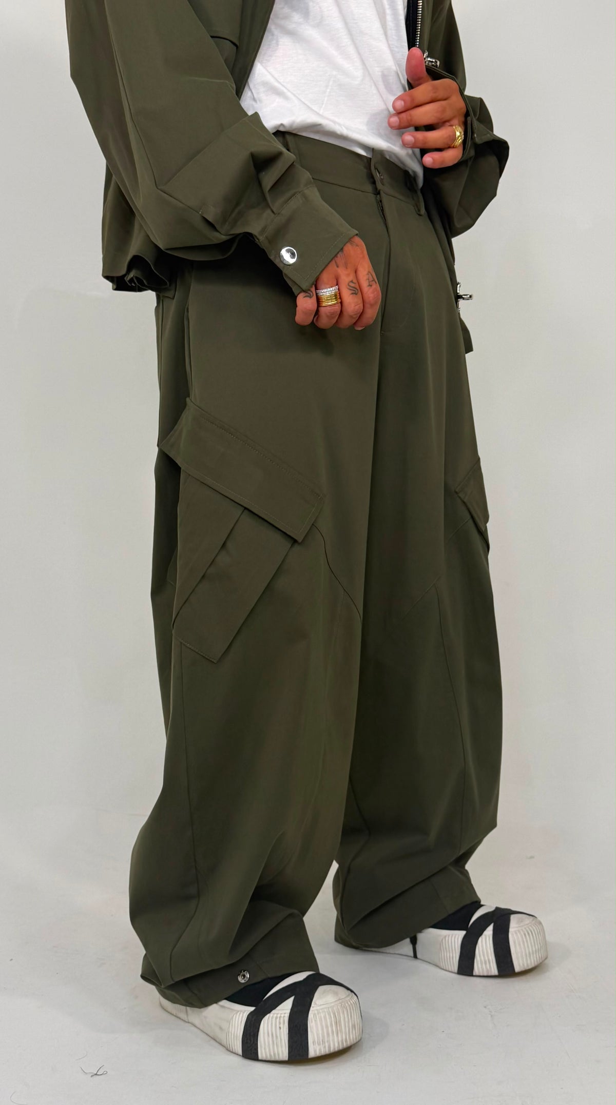 PANTALONE CARGO BALLOON - lab22shop