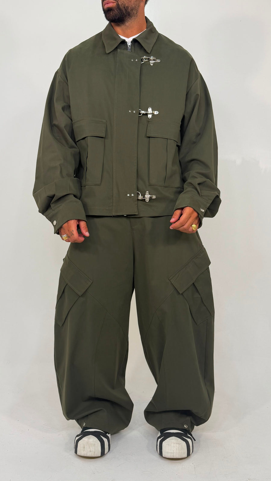 THE URBAN UNIFORM SET