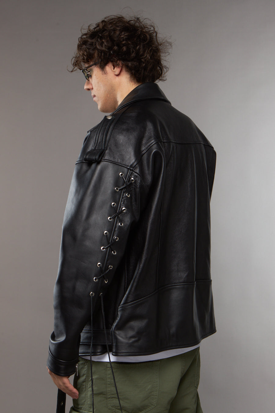 CHIODO OVERSIZE SPALLA SCESA CON LACCI NERO - lab22shop