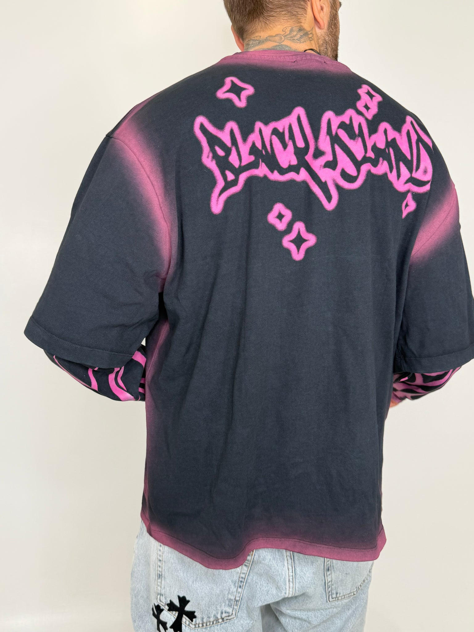 Long Sleeve Black Island